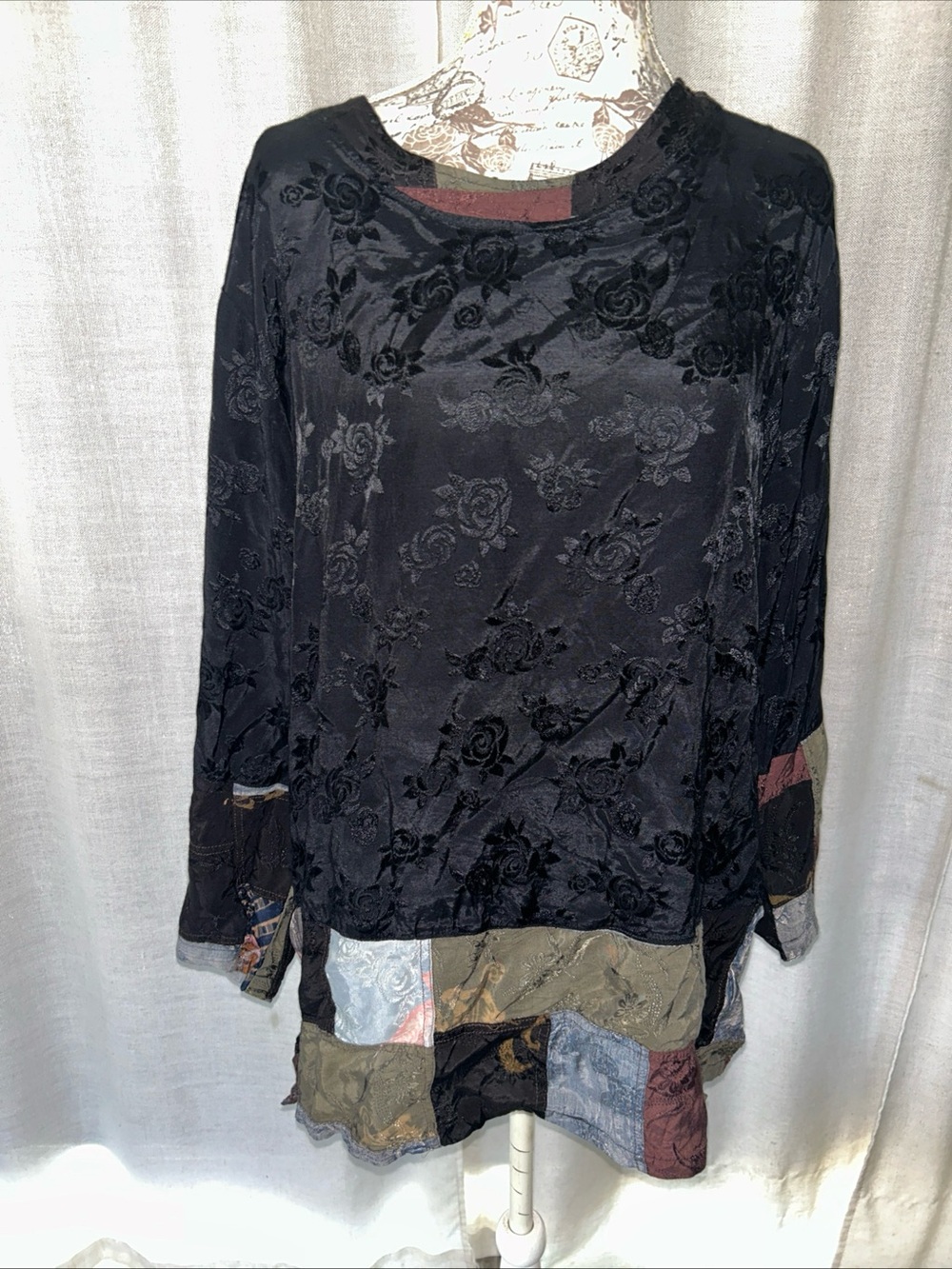 Kusnadi New York Embossed Floral Patchwork Tunic Artsy Boho Vintage Lagenlook OS
